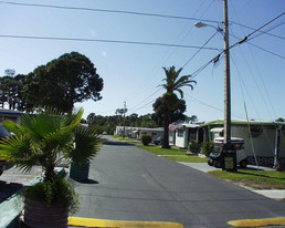 Imperial Courts Mobile Home Park Apartments