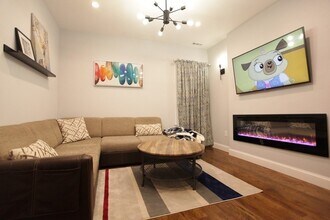 289-291 Main St in Everett, MA - Building Photo - Building Photo