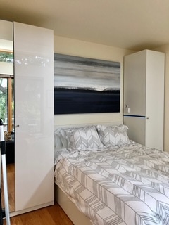 1902 35th Ave W in Seattle, WA - Foto de edificio - Building Photo