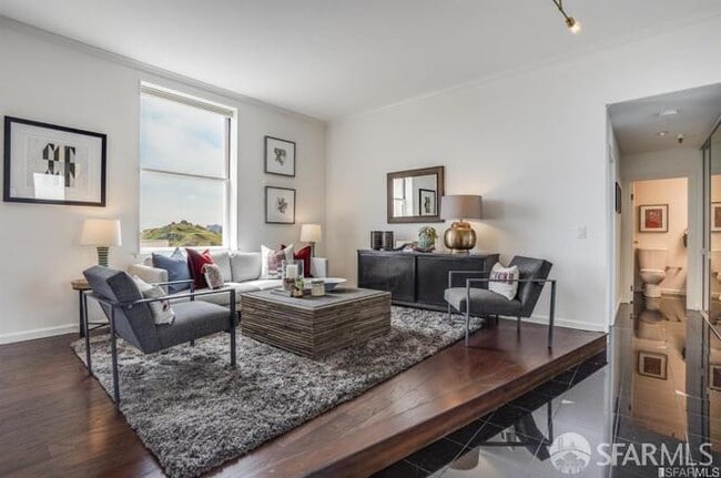 355 Buena Vista Ave E in San Francisco, CA - Building Photo - Building Photo