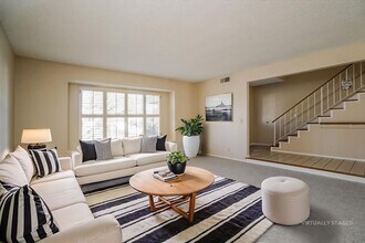 10612 Rose Cir in Cerritos, CA - Building Photo - Building Photo