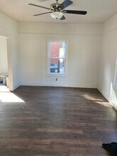 954 E Delmar St in Springfield, MO - Building Photo - Building Photo