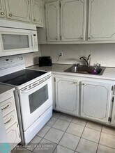 476 Tilford V in Deerfield Beach, FL - Building Photo - Building Photo