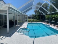 16126 Kelly Woods Dr in Ft. Myers, FL - Foto de edificio - Building Photo