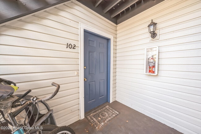 441 Mercury Ave SE in Palm Bay, FL - Building Photo - Building Photo