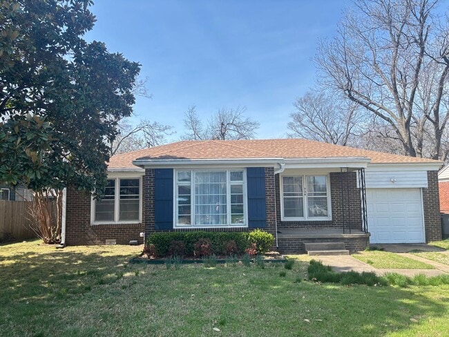 property at 734 S Richmond Ave