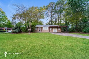 106 Parkway Dr in Jackson, MS - Building Photo