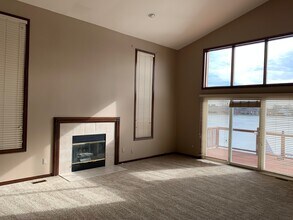 1698 Mackwood Rd in Rochester Hills, MI - Building Photo - Building Photo