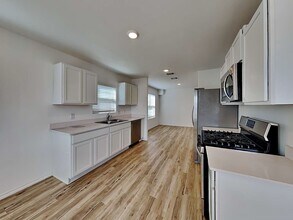 24043 Mustang Run Dr in Hockley, TX - Building Photo - Building Photo