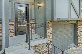 14121 W 88th Pl in Lenexa, KS - Building Photo - Building Photo