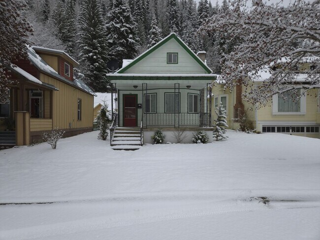 120 Bank St in Wallace, ID - Building Photo - Building Photo