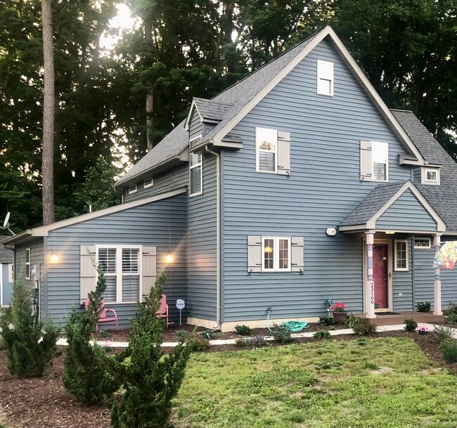 property at 23166 Bridgeway Ct E