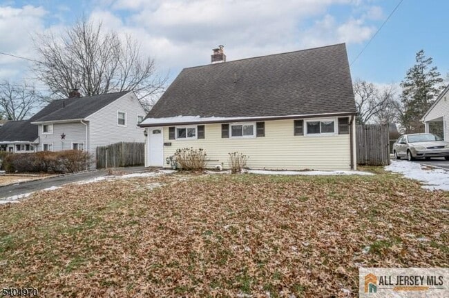 property at 118 Colonia Blvd