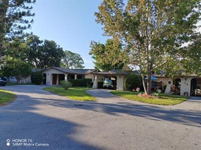 4802 Ho Wil Ln in Bradenton, FL - Building Photo - Building Photo