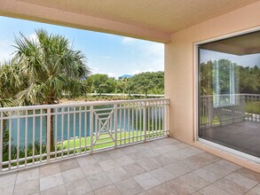 265 Minorca Beach Way in New Smyrna Beach, FL - Foto de edificio - Building Photo