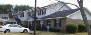 Hillside Apartments in Cleveland, GA - Building Photo