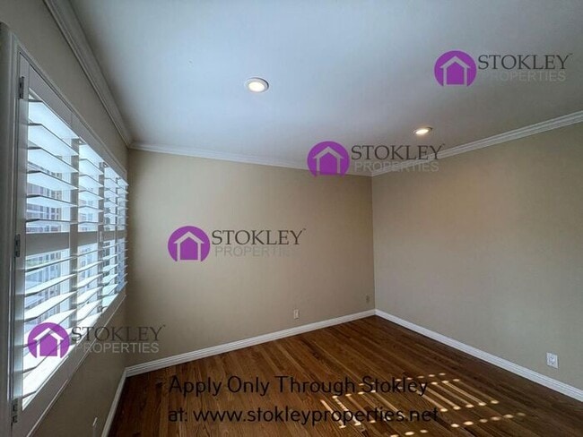 323 Thistle Cir in Martinez, CA - Building Photo - Building Photo