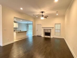 30 Woodcrest Dr in Jackson, TN - Building Photo - Building Photo