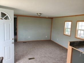 4270 E Montpelier Pike in Marion, IN - Building Photo - Building Photo