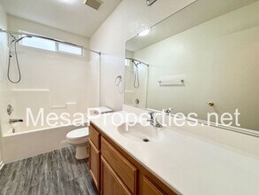 14744 Delicious St in Adelanto, CA - Building Photo - Building Photo