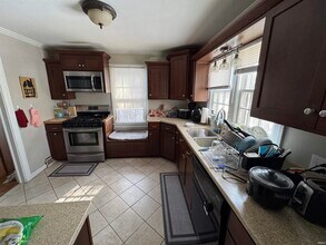 526 S Mitchell St in Bloomington, IN - Building Photo - Building Photo