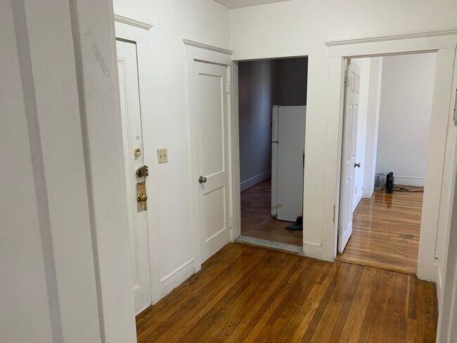 15 Scottfield Rd, Unit 8 photo'