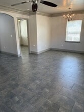 939a E Divisadero St in Fresno, CA - Building Photo - Building Photo