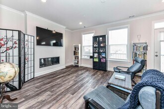 2305 Stephanie Tessa Ln in Woodbridge, VA - Building Photo - Building Photo