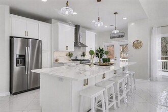 241 Nacoochee Dr in Woodstock, GA - Building Photo - Building Photo