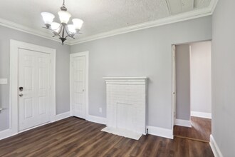 87 Lucy St SE, Unit Unit A in Atlanta, GA - Building Photo - Building Photo