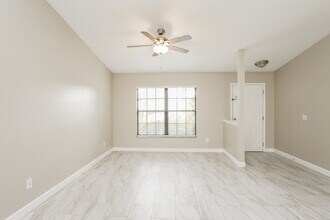 2767 Muscatello St in Orlando, FL - Building Photo - Building Photo