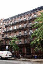 Cooperative in New York, NY - Building Photo
