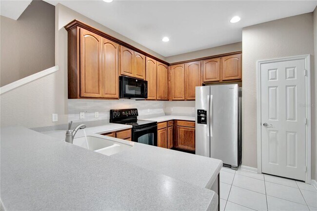 property at 1772 Spicebush Ct