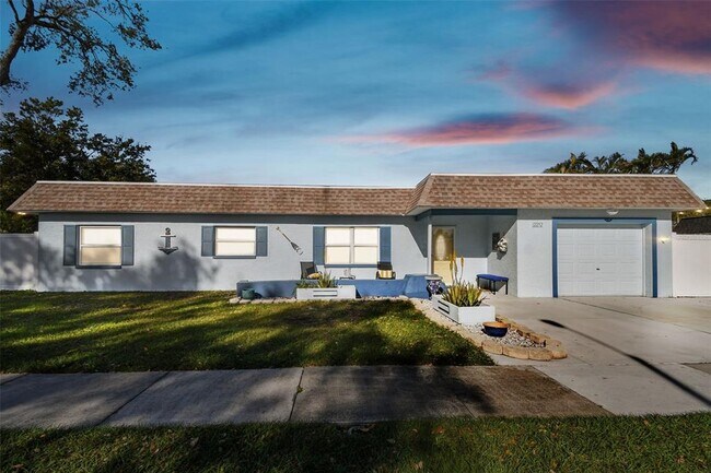 12252 Eldon Dr in Largo, FL - Building Photo - Building Photo