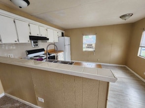 219 Dairy Rd in Auburndale, FL - Building Photo - Building Photo