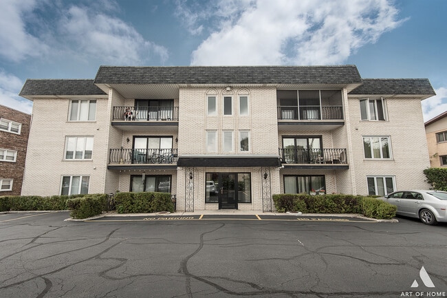 10910 S Kilpatrick Ave in Oak Lawn, IL - Building Photo - Building Photo
