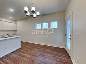 799 E Springloyd St in Meridian, ID - Building Photo - Building Photo