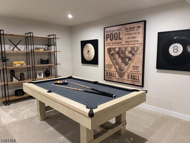 property at 2 Drake Ct