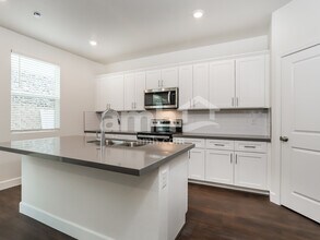 6521 Enlightenment Dr in Reno, NV - Building Photo - Building Photo