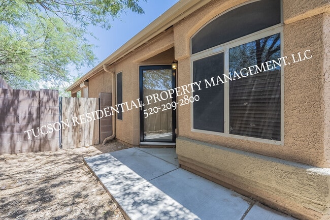 6313 E Garden Stone Dr in Tucson, AZ - Building Photo - Building Photo
