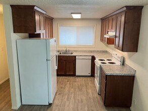 3303 Alberta Ave NE in Salem, OR - Building Photo - Building Photo