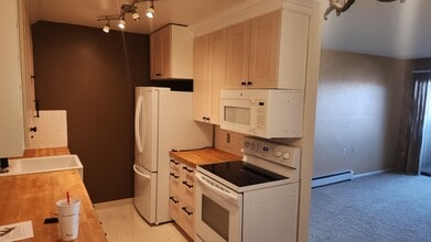 3431 Stover St, Unit 3431 Stover St. Bldg.E in Fort Collins, CO - Building Photo - Building Photo