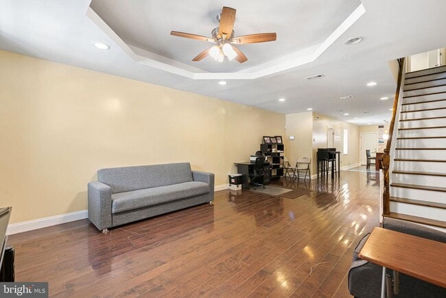 2328 Reed St in Philadelphia, PA - Building Photo - Building Photo