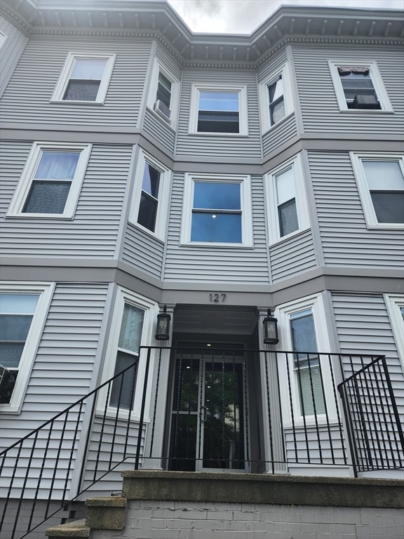 property at 127 Washington St