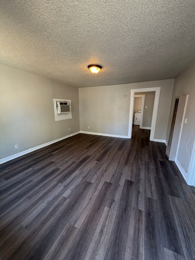 1404-1406 E Fountain Way in Fresno, CA - Building Photo - Building Photo