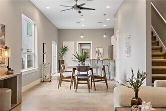 5109 Lott Ave in Austin, TX - Building Photo - Building Photo