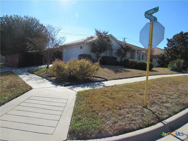 5812 Montrose Dr in Killeen, TX - Building Photo - Building Photo