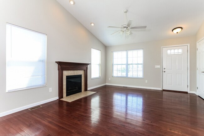 281 Timber Hill Dr in Hamilton, OH - Building Photo - Building Photo