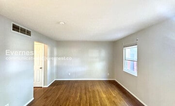 2143 Wadsworth Dr in Columbus, OH - Building Photo - Building Photo