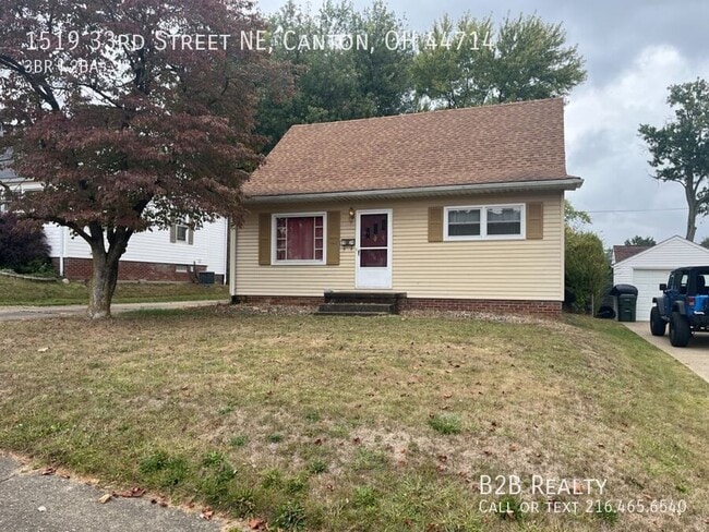 property at 1519 33rd St NE